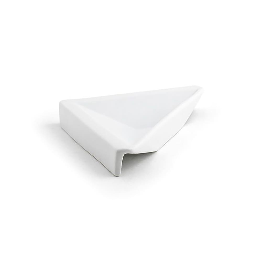 Front of the House 1 1/2 oz Triangular Kyoto™ Ramekin - Porcelain, White (DSD066WHP23)