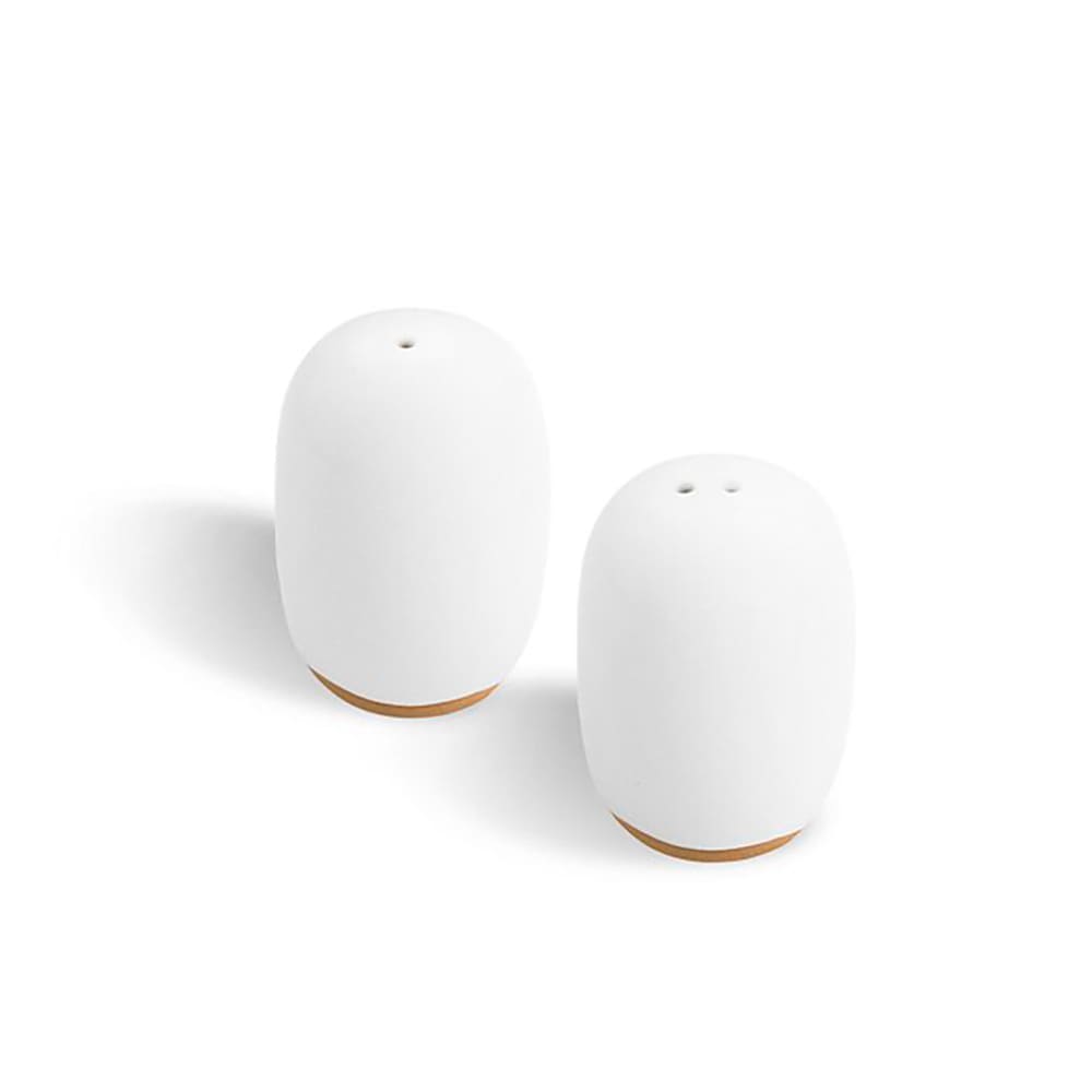 Front of the House 3 oz Salt & Pepper Shaker Set - Porcelain, 3"H (TSP105WHP22)