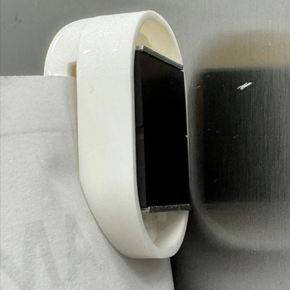 Magicatcher Super Strong Memo or Sign Holder Magnet thumbnail 2