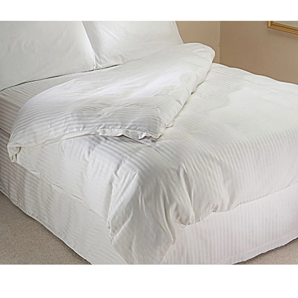 Suite Rest T250 Zippered Duvet Cover, Full XL White Stripe