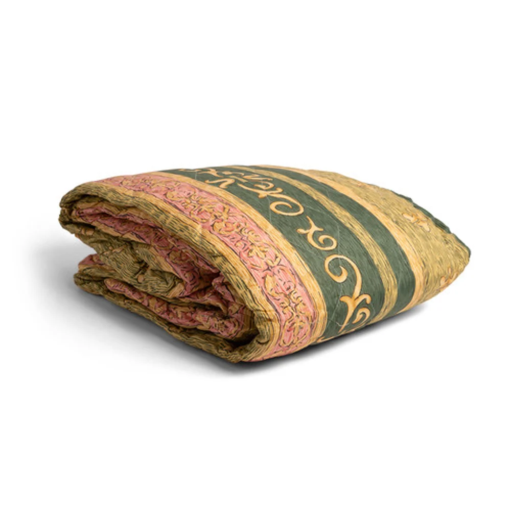 Retro Solitaire Quilted Bedspread, Full, 96" x 116"