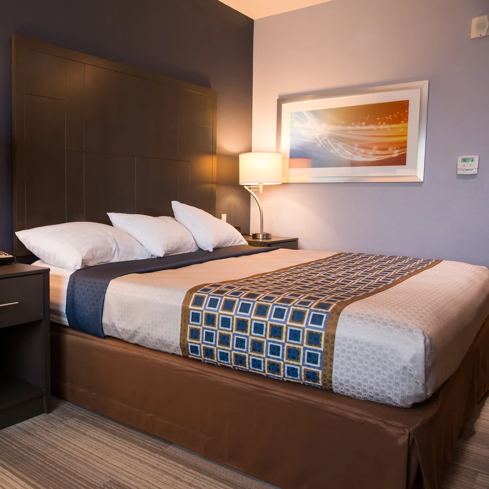 Imperial Reversable Coverlet, King 96"x104" Creamy Blue