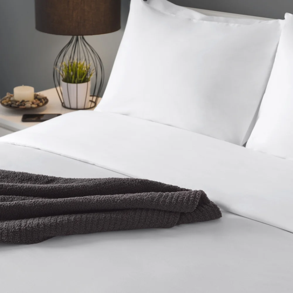 Sobelcale T200 Pillowcase, Full, 21" x 32", White