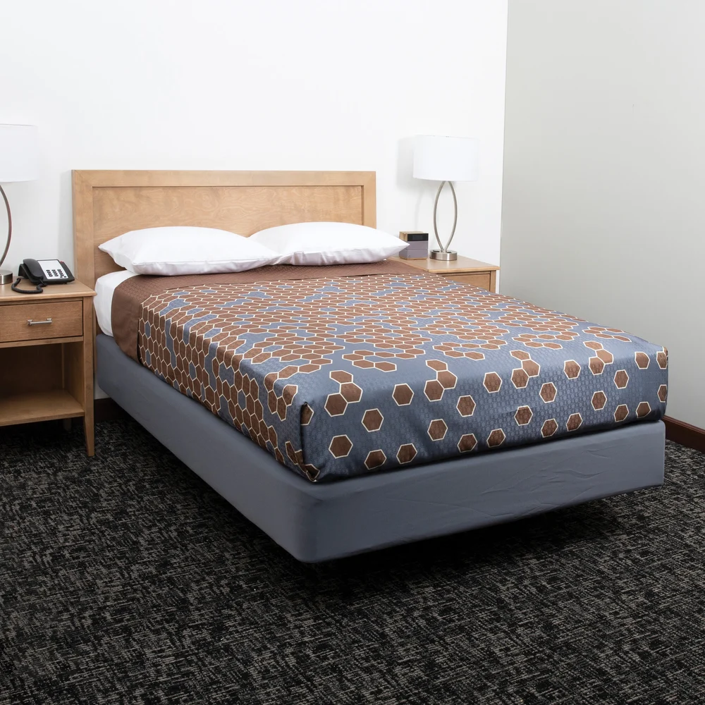 Honeycomb Reversible Coverlet, Queen 90" x 96", Rust thumbnail 2