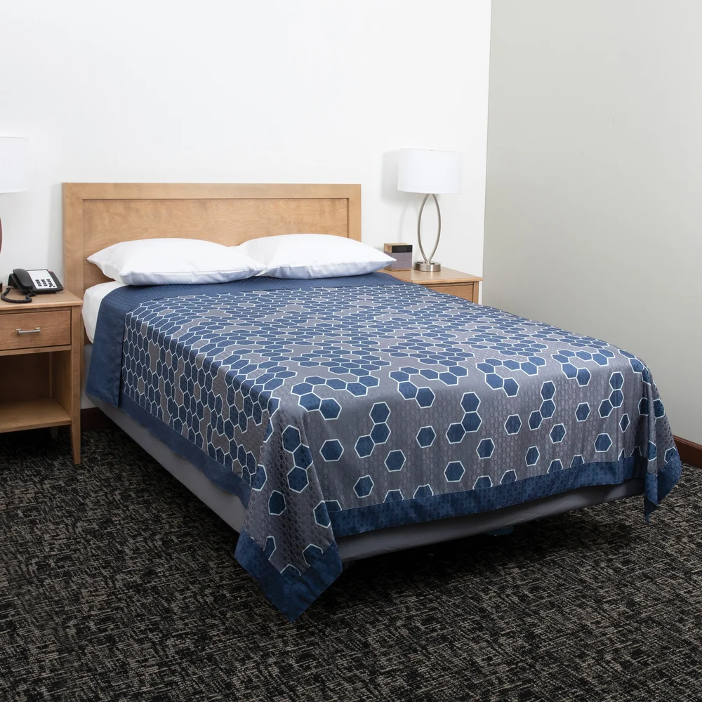 Honeycomb Reversible Coverlet, King 96" x 104", Navy