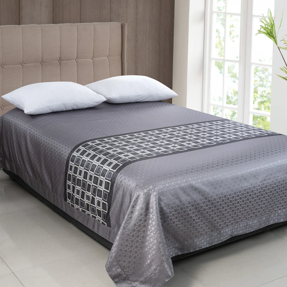 Imperial Reversable Coverlet Queen 90"x96" Creamy Gray