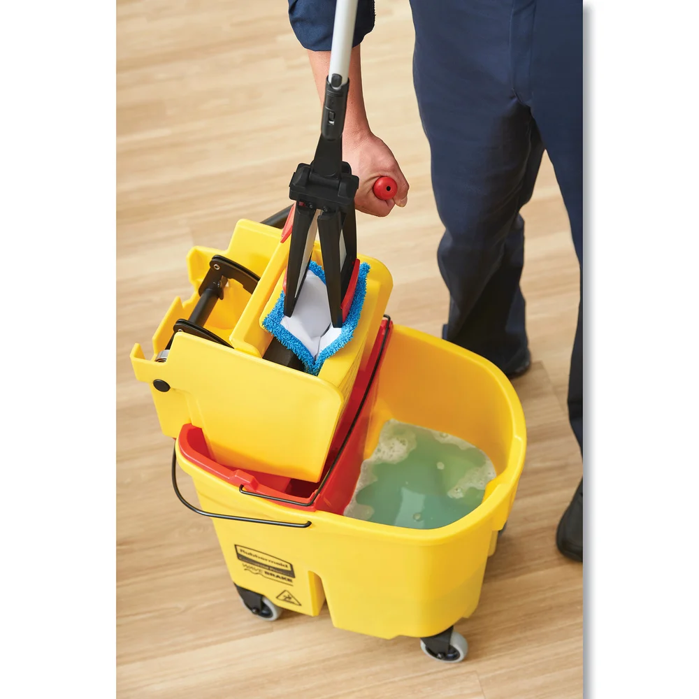 Rubbermaid Commercial Products WaveBrake 35-Quart Bucket and Wringer Combo, Yellow thumbnail 4