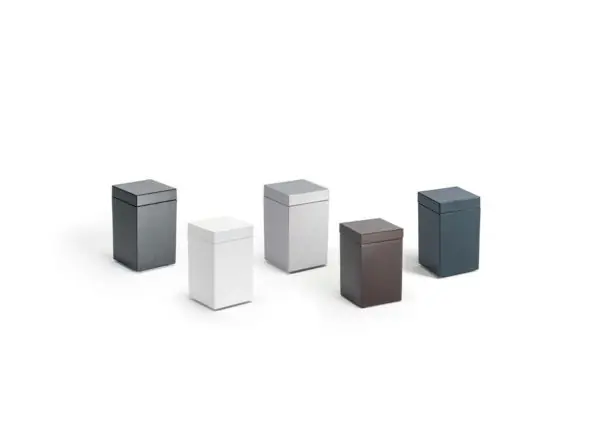 New York Jar with Lid