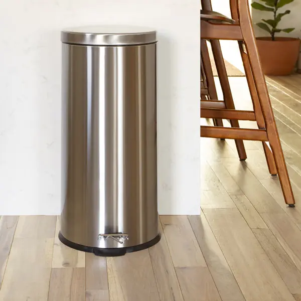 Stainless Steel Trash Can – Fingerprint Resistant, Soft Close, Step Lid – 7.9 Gallon