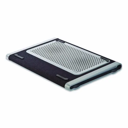 Targus® Chill Mat Plus with 4-Port Hub, Black